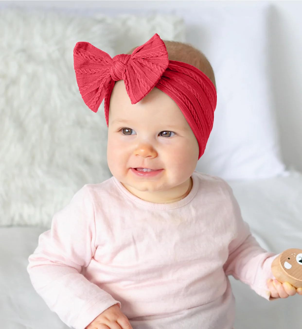 SYGA Baby Headbands Soft Nylon Bow Hairbands Strechable for Newborns, Infants, Toddlers and Kids 0-3 Years (Beige)