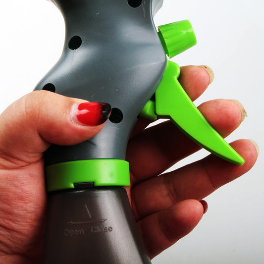 SYGA Multi-Function 3 in 1 Car Window Cleaner Water Spray Bottle Microfiber Cloth Pad Kit Spray Brush Super Fiber Cleaning Cloth Scraper All in One Spray