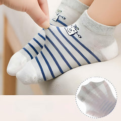 MOMISY 5 Pairs Baby Kids Girl Boys Tube Socks Toddlers Comfortable Ankel Length gifts (SmilingRobot, 3 to 5 year)