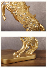 SYGA Atmospheric Golden Horse Resin Ornaments Home Office Bookcase TV Cabinet Model Room Decoration