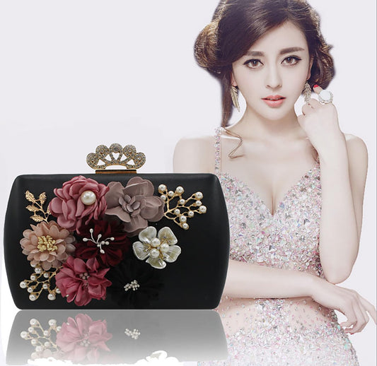 SYGA Women's Floral Clutch Bag with Chain Strap, Flower Design Bridal Bag Party, Wedding Bag (White)