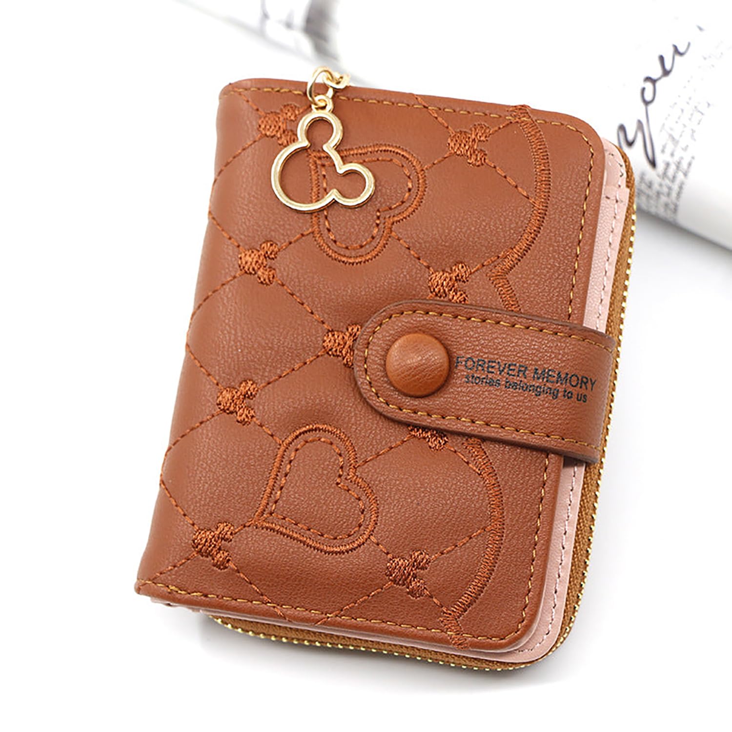 SYGA Women's Short Zipper Buckle Heart Shaped Wallet with Key Chain, Cute for Girls Pu Leather Wallet Coin & Card Purse(Mickey Brown)