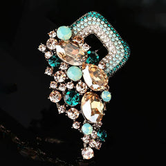 SYGA Brooch Pin Fashion Crystal Rhinestone Jewellery Pin Vintage Clothing Accessories Decoration Diamond-Encrusted Colorful Brooches For Women- S227