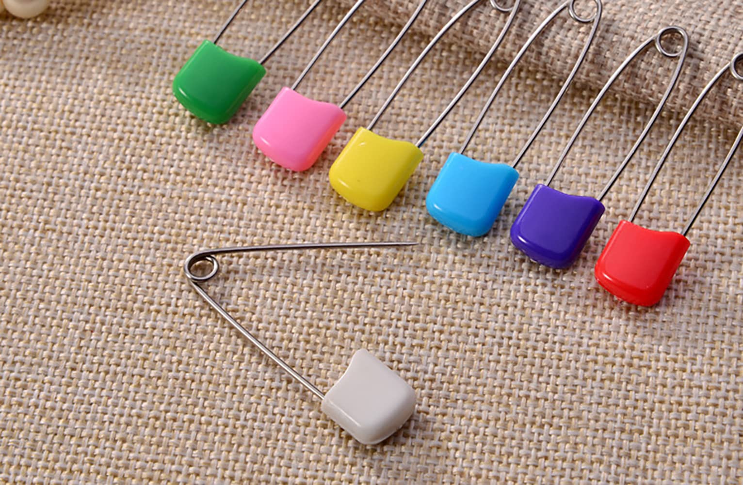 SYGA 12 Pcs Safety Pins Adjustable Pin Women Trousers Pearl Collar Multipurpose Buckle Garment Apparel Accessories - Multi Color