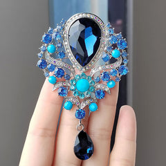 SYGA Brooch Pin Fashion Crystal Rhinestone Jewellery Pin Vintage Clothing Accessories Decoration Glass Pendant Blue Brooches For Women- S245