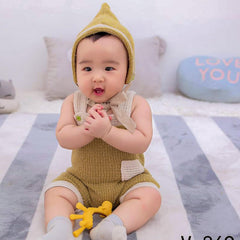 MOMISY Baby Photography Costume Set, Knitted Beanie Cap and Romper, Khaki and White