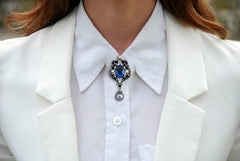 SYGA Brooch Pin Fashion Crystal Blue Rhinestone Jewellery Pin Vintage Clothing Accessories Decoration Versatile design Brooches For Women- S67