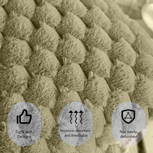MOMISY Corduroy Cushion Throw Pillow Covers, Honeycomb Pattern, 45 x 45 cm, Pack of 2 (Green)