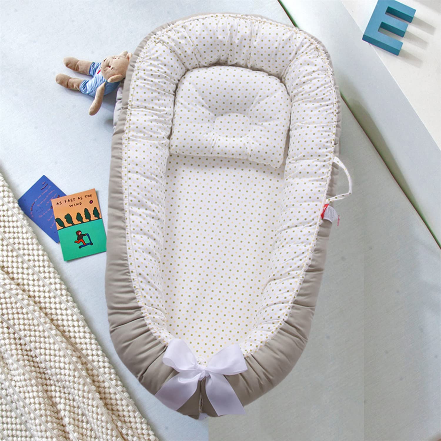 SYGA New Born Baby Nest Portable Reversible Sleeping Bed Foldable Sleeping Toddler Cotton Baby Mattress Pillow for 0-2 Years Baby, 53 X 88 CM, Blue Edge Blue Star