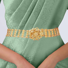 SYGA Women'S Metal Flower Diamond Belt,kamarband For Saree & dress Decoration Versatile Long Waist Chain(Gold)