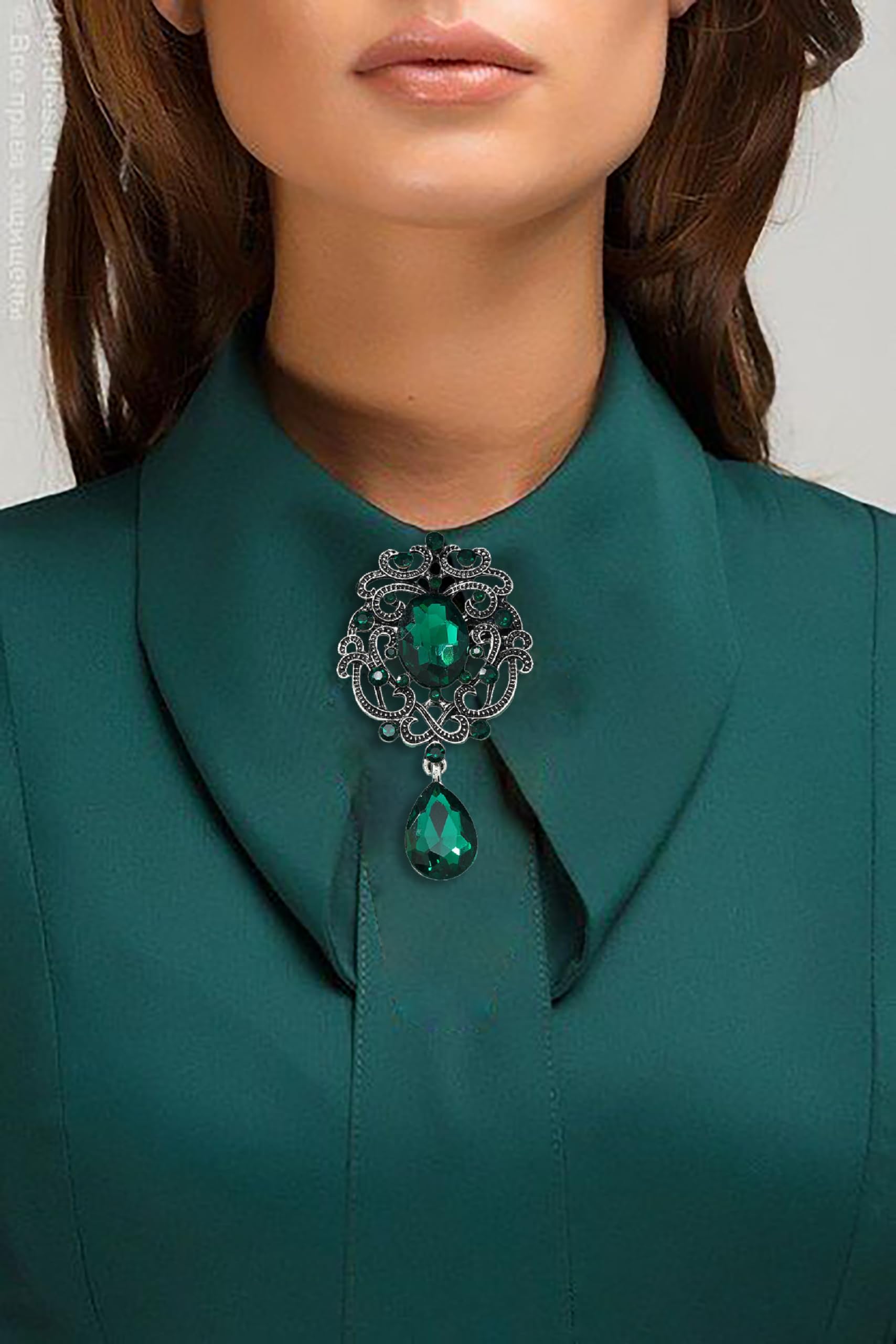 SYGA Brooch Pin Fashion Crystal Rhinestone Jewellery Pin Vintage Clothing Accessories Decoration Vintage Drak Green Diamond Brooches For Women- S75